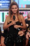 beyonce giselle knowles tattoo right hand finger